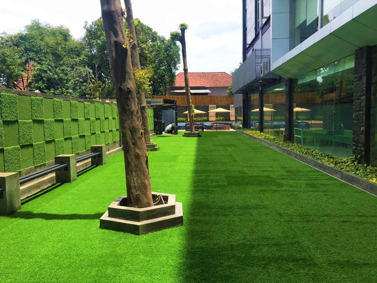 Yasmin Hotel Karawaci Tangerang Esterno foto